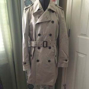 Classic Banana Republic khaki tan trench coat S